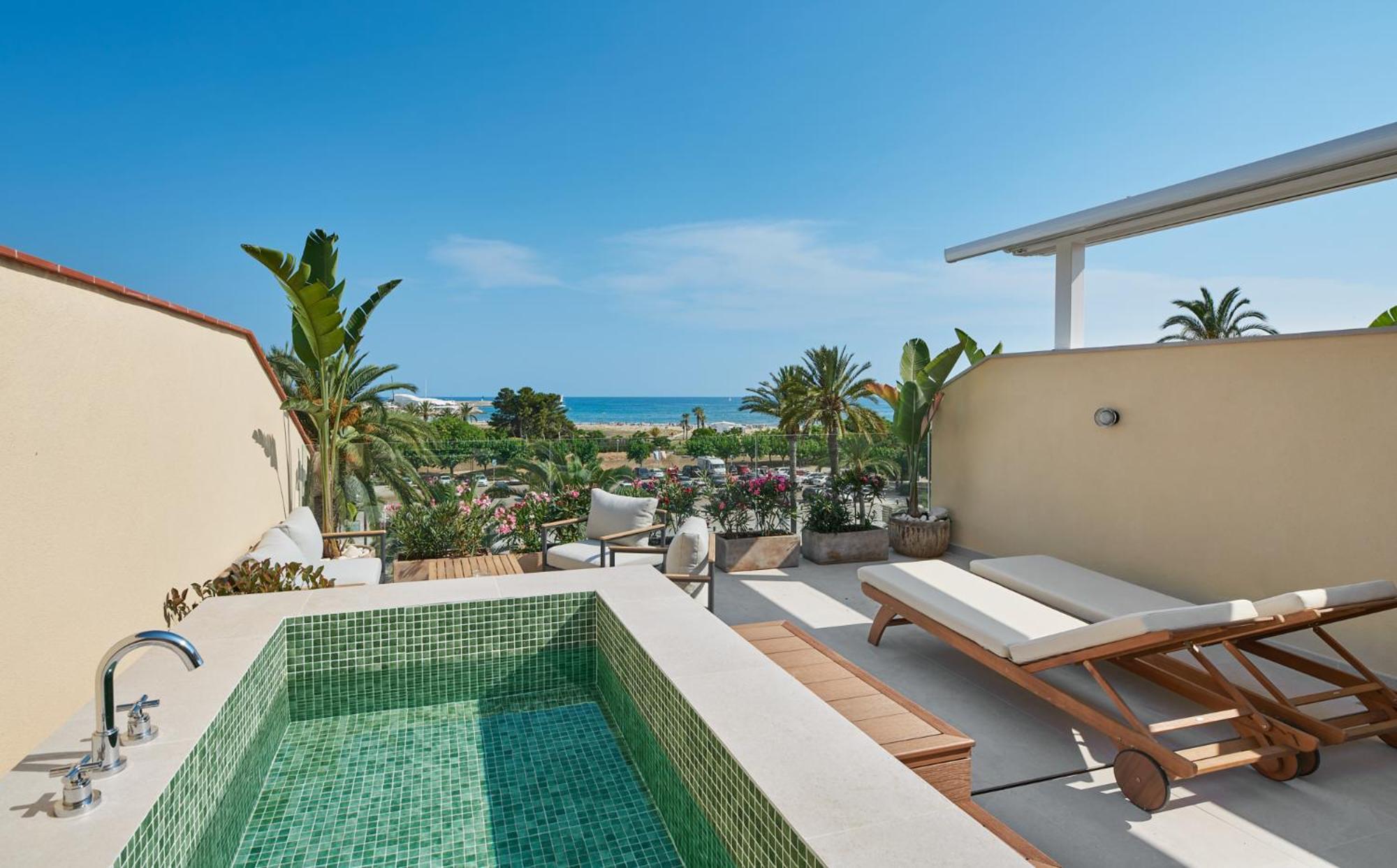 Hotel Restaurant Ceferino Vilanova i la Geltrú Exteriör bild